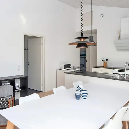 Four-bedroom Holiday In Romo 11